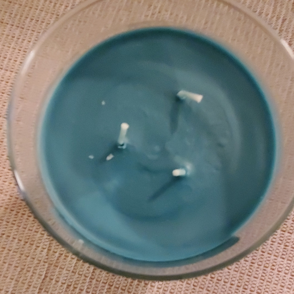 Gardina Candle - Picture 2 of 2